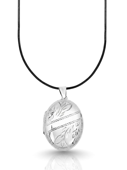 Lazer İşlemeli Oval Kapaklı Gümüş Kolye 4.5x2.7 cm