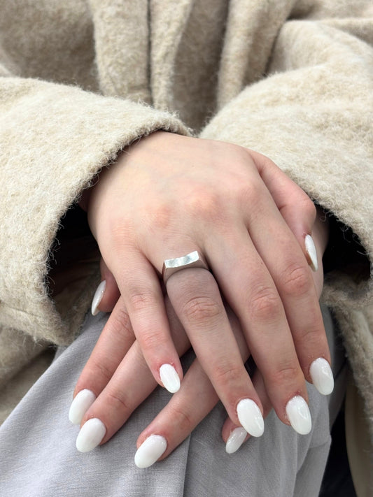 Minimal Edge Modern Tasarım Gümüş Kadın Yüzük