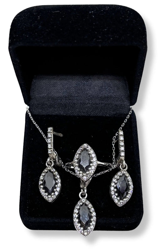 Oniks Işıltılı Gümüş Set&Takım-Gece Işıltısı Serisi