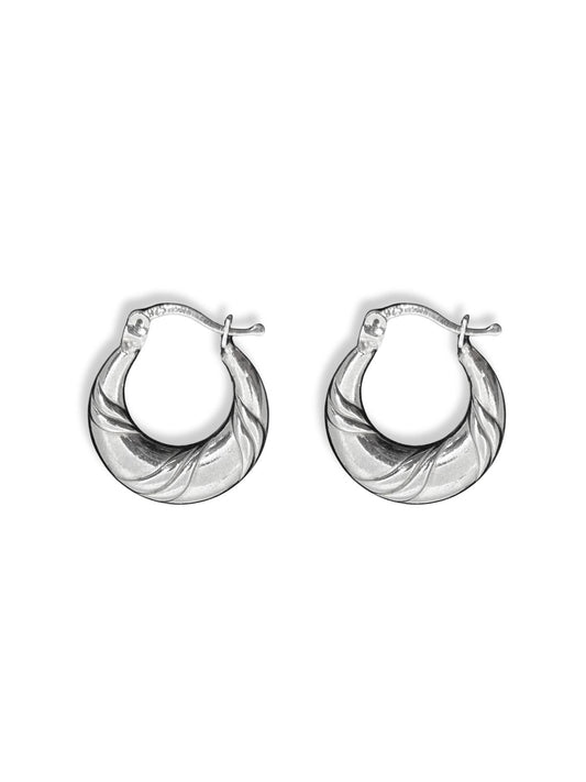 Croissant Burgu Desenli Yarım Ay Gümüş Kadın Halka Küpe 2x2CM