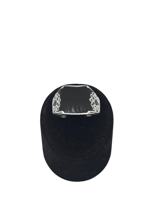 Mistik Desenli Siyah Mineli Kare Gümüş Erkek Yüzük