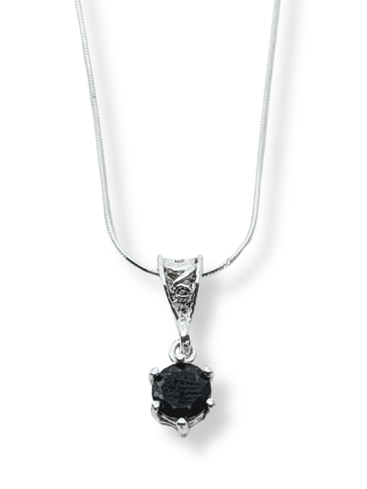 Mini Yuvarlak Sık Tırnaklı Zirkon Tektaş Işıltılı Gümüş Kadın Kolye