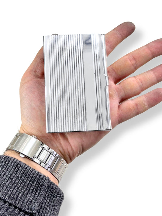 Çizgi Kabartma Desenli Gümüş Sigara Tabakası OS