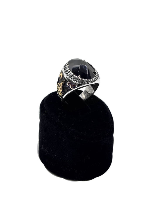 Kesme Siyah Oniks Taşlı Tuğra Gümüş Erkek Yüzük