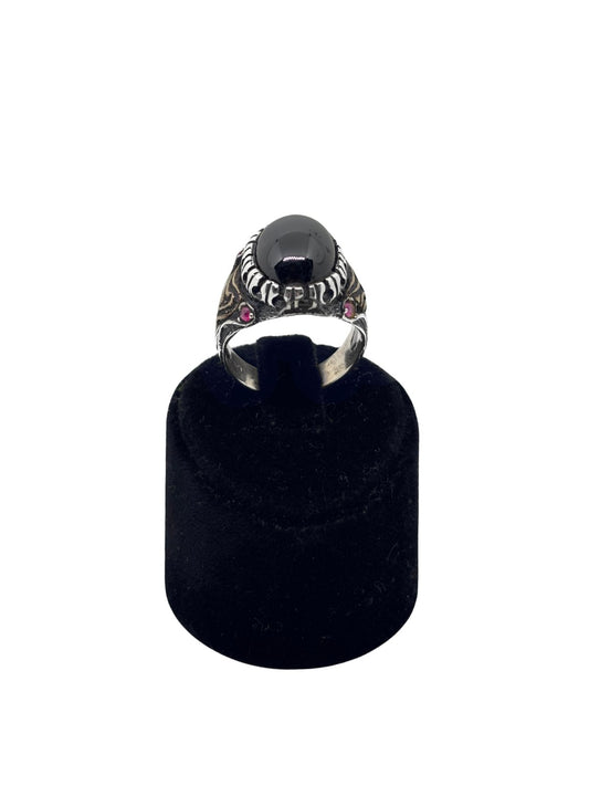 Oval Hematit Taşlı Minik Yakut Çevrili Gümüş Erkek Yüzük