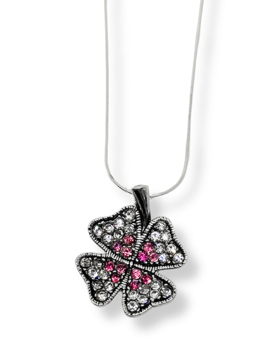 Lacivert/Pembe/Kırmızı Işıltılı Yonca Gümüş Kadın Kolye Modelleri