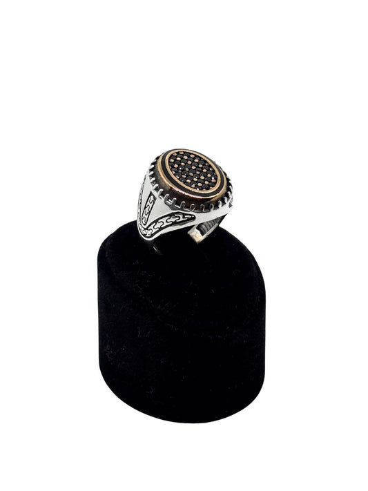 Siyah Taş Bezeli Gümüş Oval Erkek Yüzük