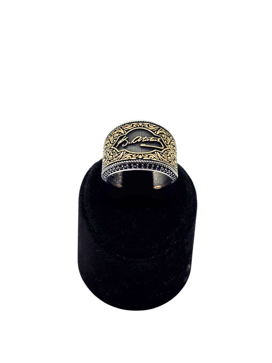 Siyah Zirkon Taş Mıhlamalı Atatürk İmzalı Gümüş Erkek Yüzük