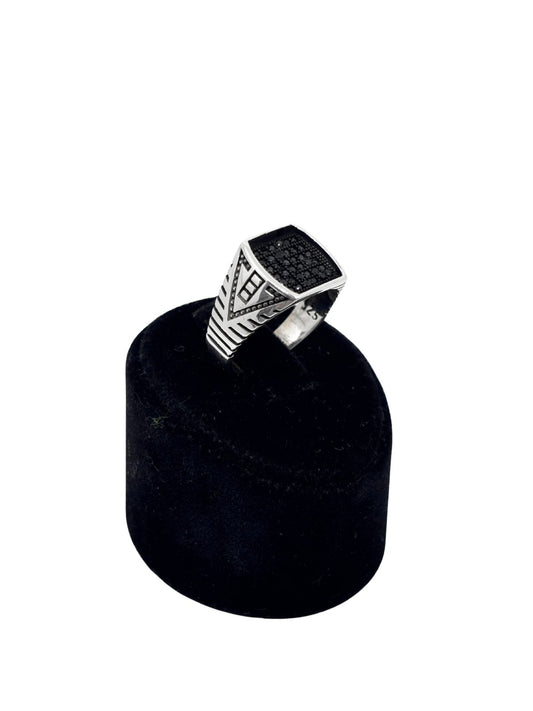 Siyah Zirkon Taş Bezeli Kare Gümüş Erkek Yüzük