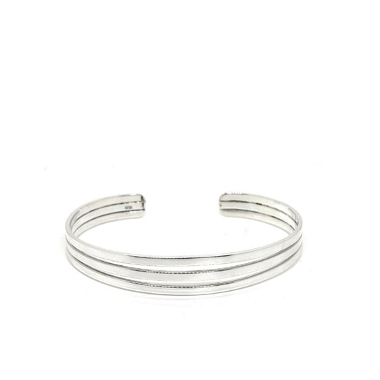 Stylish Silver Women's Bracelet