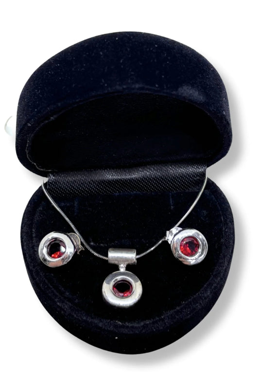 Garnet Sparkling Minimal Silver Set &amp; Set
