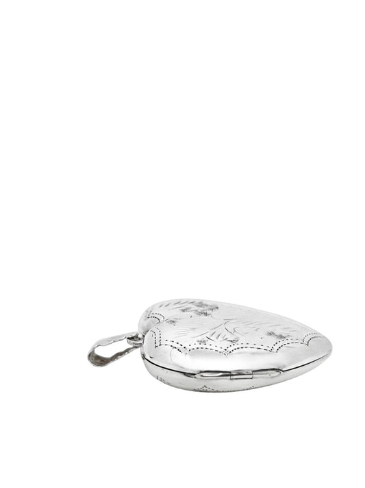 İri Lazer İşlemeli Bombe Kalp Kapaklı Gümüş Kadın Kolye 5.3x4.2 cm