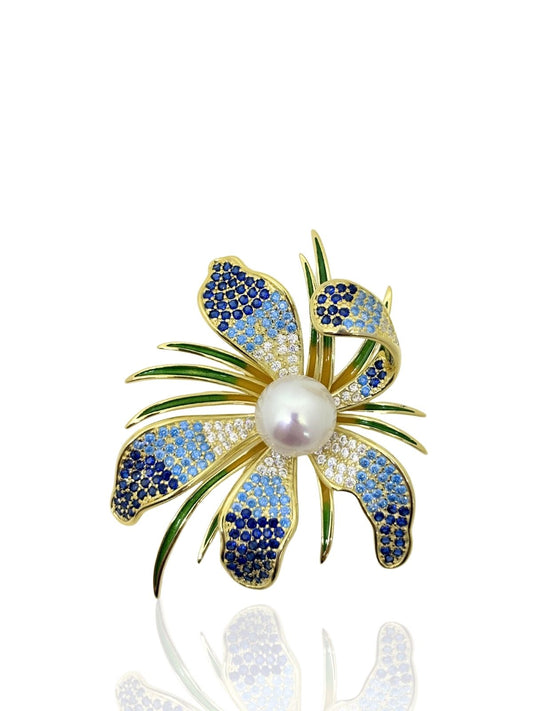 Mavi Zirkon Taşlı İnci Detaylı Çiçek Tasarım Gümüş Broş 4.5x4 cm [OYSY252]