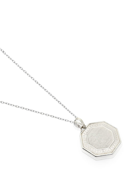 Sekizgen Form Ayetel Kürsi İşlemeli Gümüş Kolye 3x2.2cm [OYSY170]