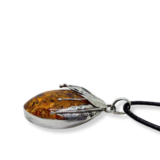 Amber Amber Natural Stone Silver Framed Women's Necklace