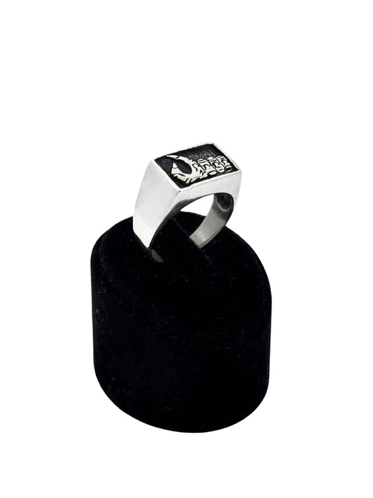 Cilalı Dikdörtgen Motifli Gümüş Erkek Vintage Yüzük