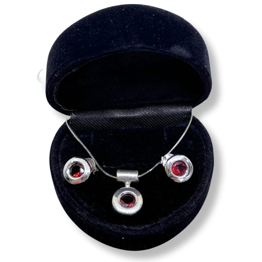 Garnet Sparkling Minimal Silver Set &amp; Set