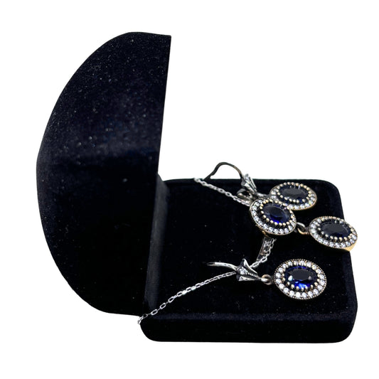 White Sparkling Oval Sapphire Silver Set &amp; Set